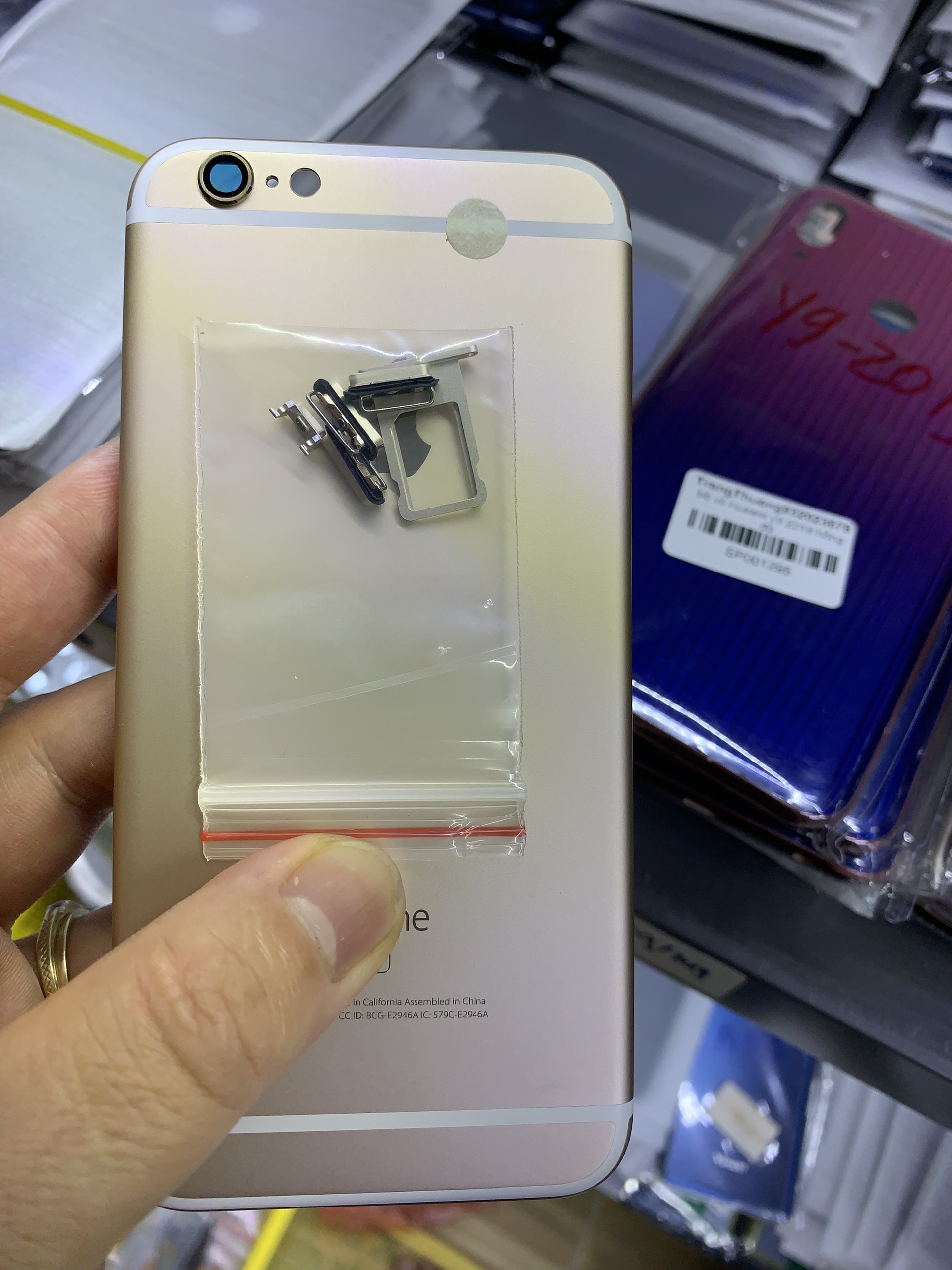Vỏ, pin 6s zin kèm đủ phụ kiện