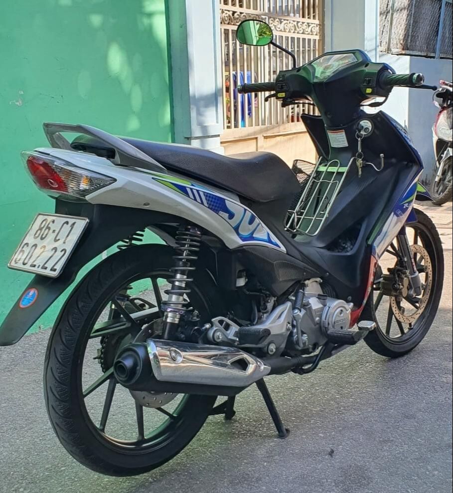 Tem rời Axeo chữ Suzuki móc tròn