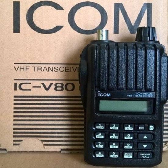 Bộ đàm cầm tay ICOM IC-V80 ( Pin  2000 mAh)