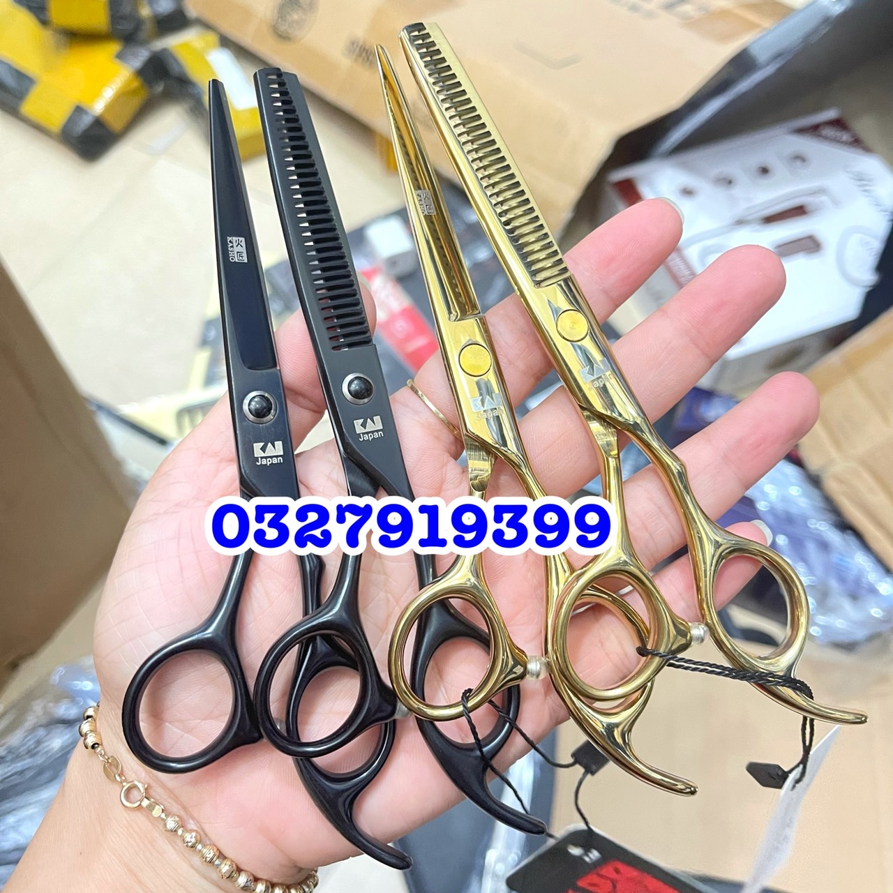 High Quality Hair Cutting Scissors 6.0 Inch Yellow Japanese Steel S440C Hardness over 62Hrc Durable Material Size 6 Inch Flat Slanted Handle Style
