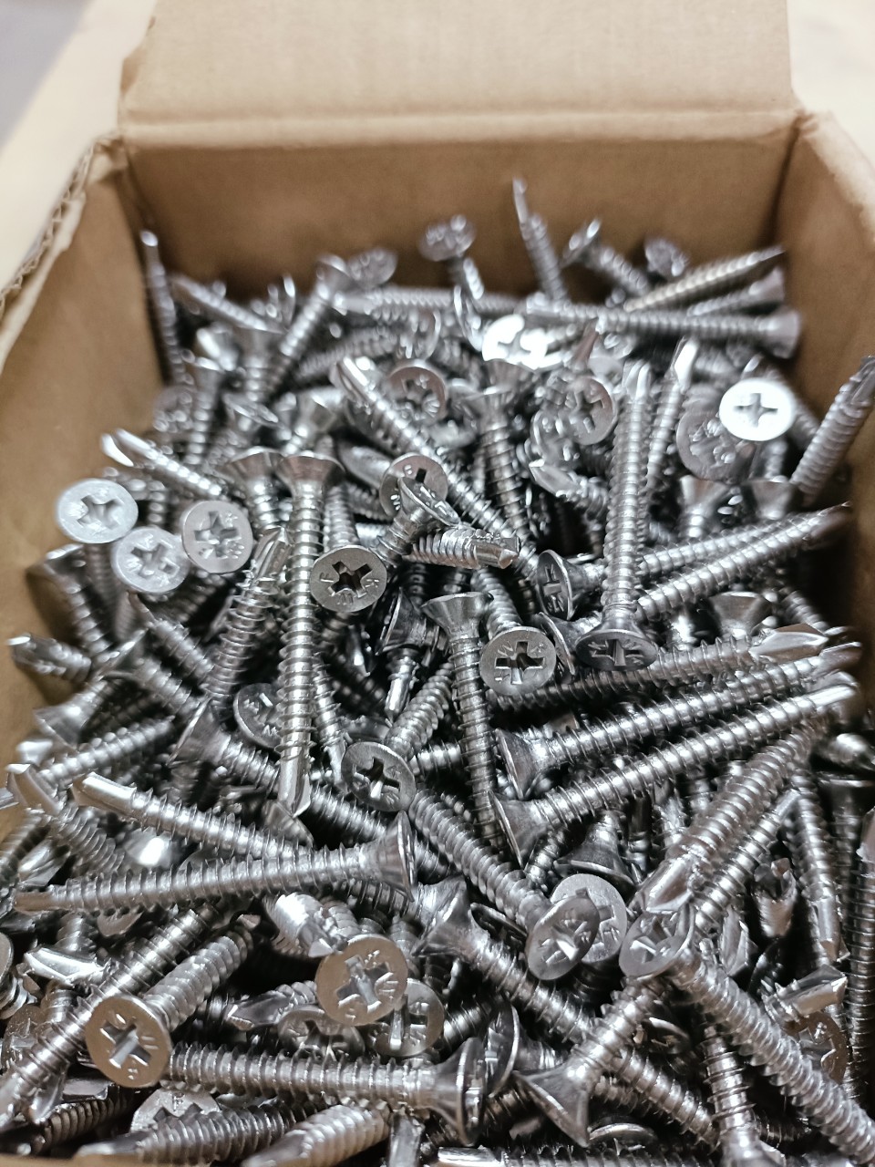 Vít đầu bằng tự khoan inox 401