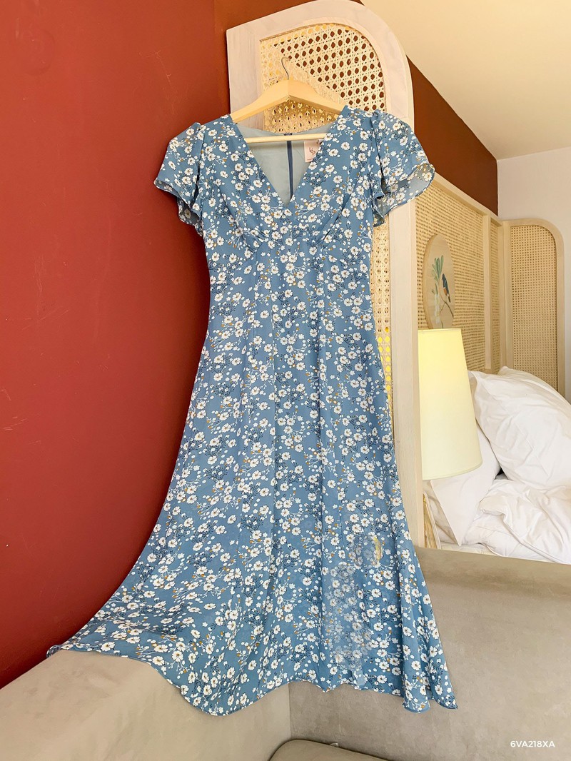[HCM]ĐẦM MAXI HOA  CỔ TIM BLUE