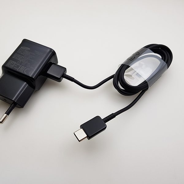2A Samsung Mico Usb and Type C fast charger for ultra-durable models (GENUINE )