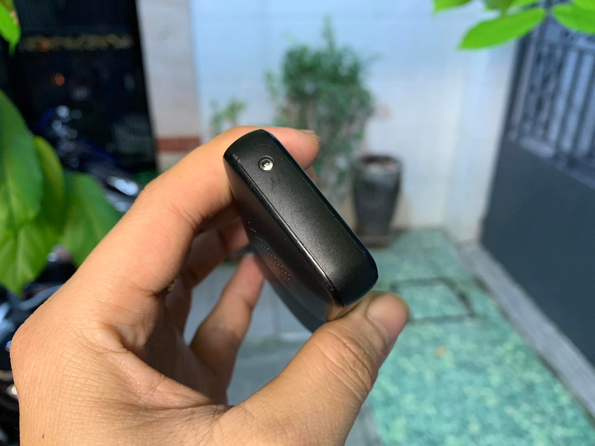 Lk Điện thoại Philips E106 chính hãng màu đen
