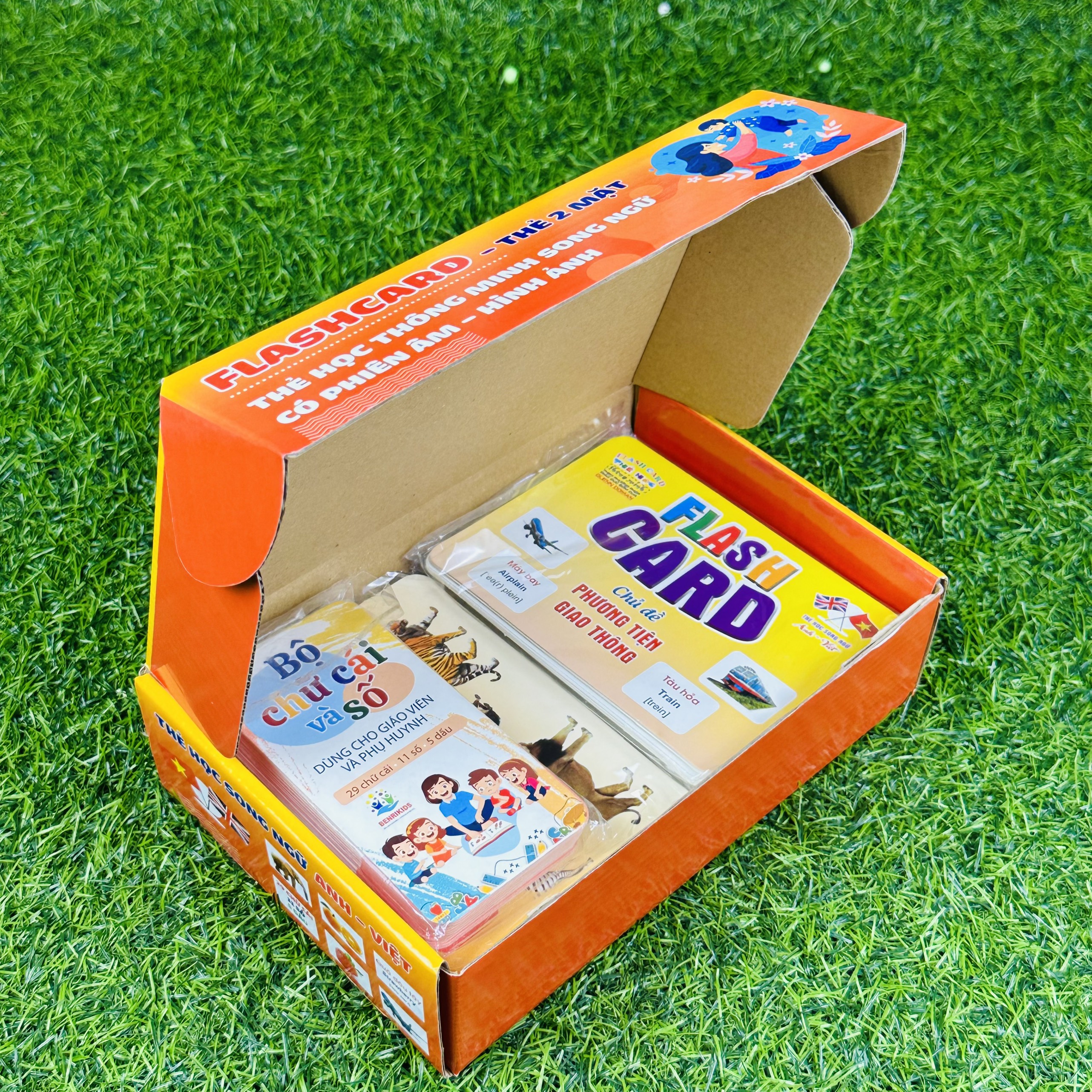Bộ Thẻ Flash Card Kích Thích Thị Giác, Não bộ Cho Trẻ Sơ Sinh Từ 0 Đến 16 Tháng Tuổi Chuẩn Dạy Trẻ Theo Phương Pháp Montessori