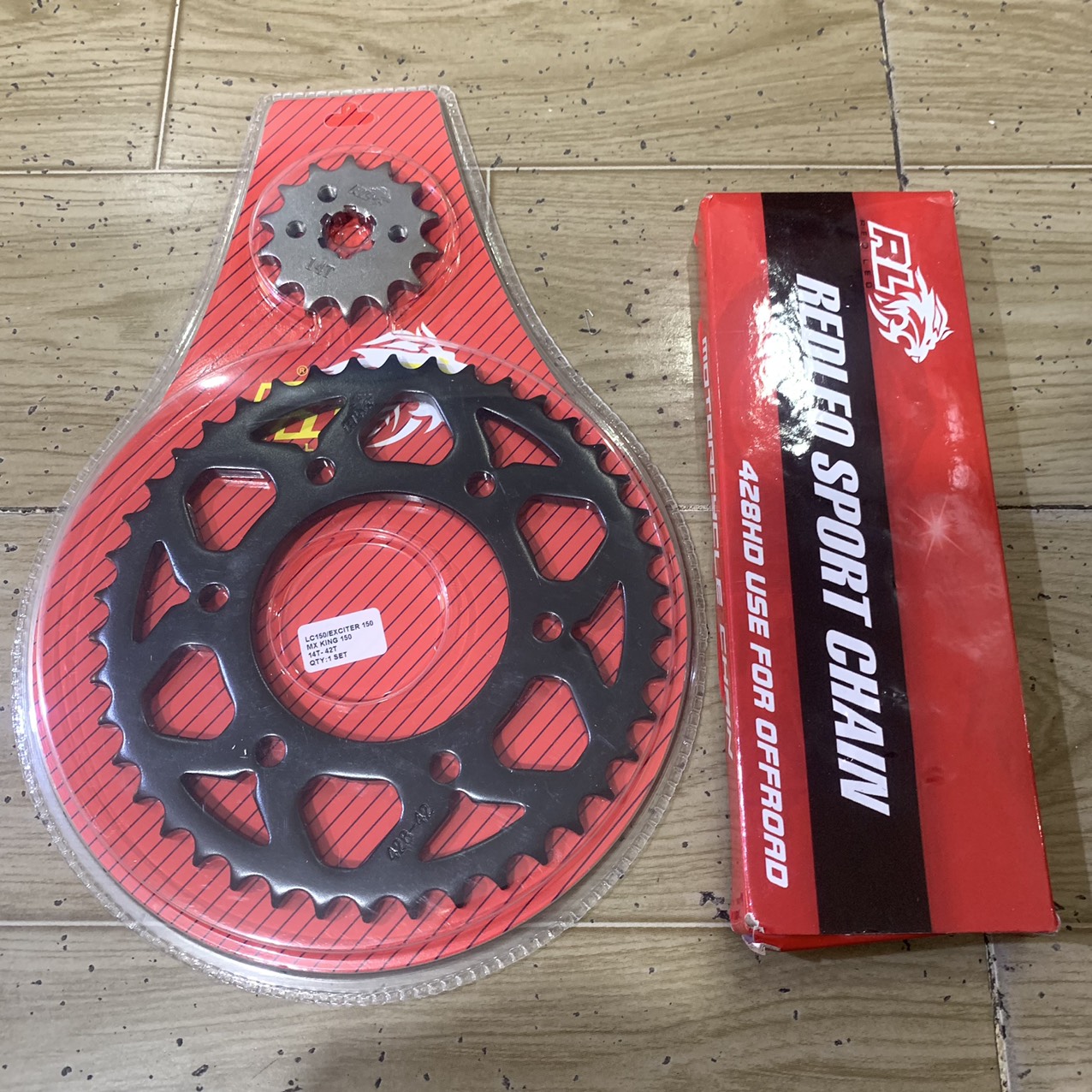 Sên nhông dĩa xe EXCITER 150 hiệu REDLEO ( 14T _ 42T )