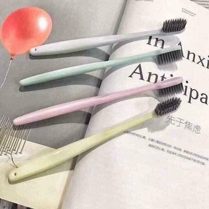 Set 4 bàn chải Muji lúa mạch than tre