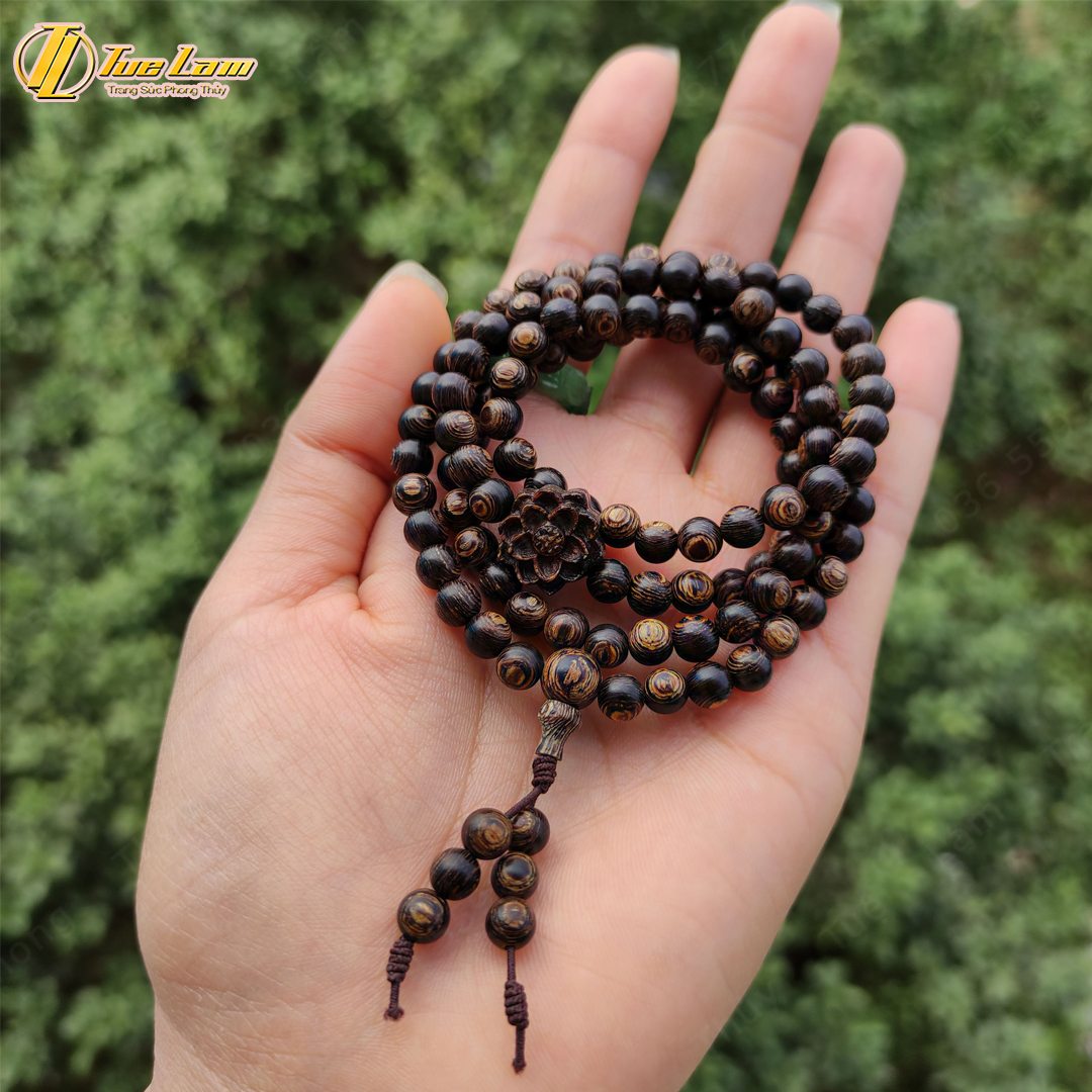 Vòng tay chuỗi 108 hạt gỗ trầm sánh chìm size 6 li mix charm hoa sen trầm sánh may mắn, bình an - Tuệ Lâm
