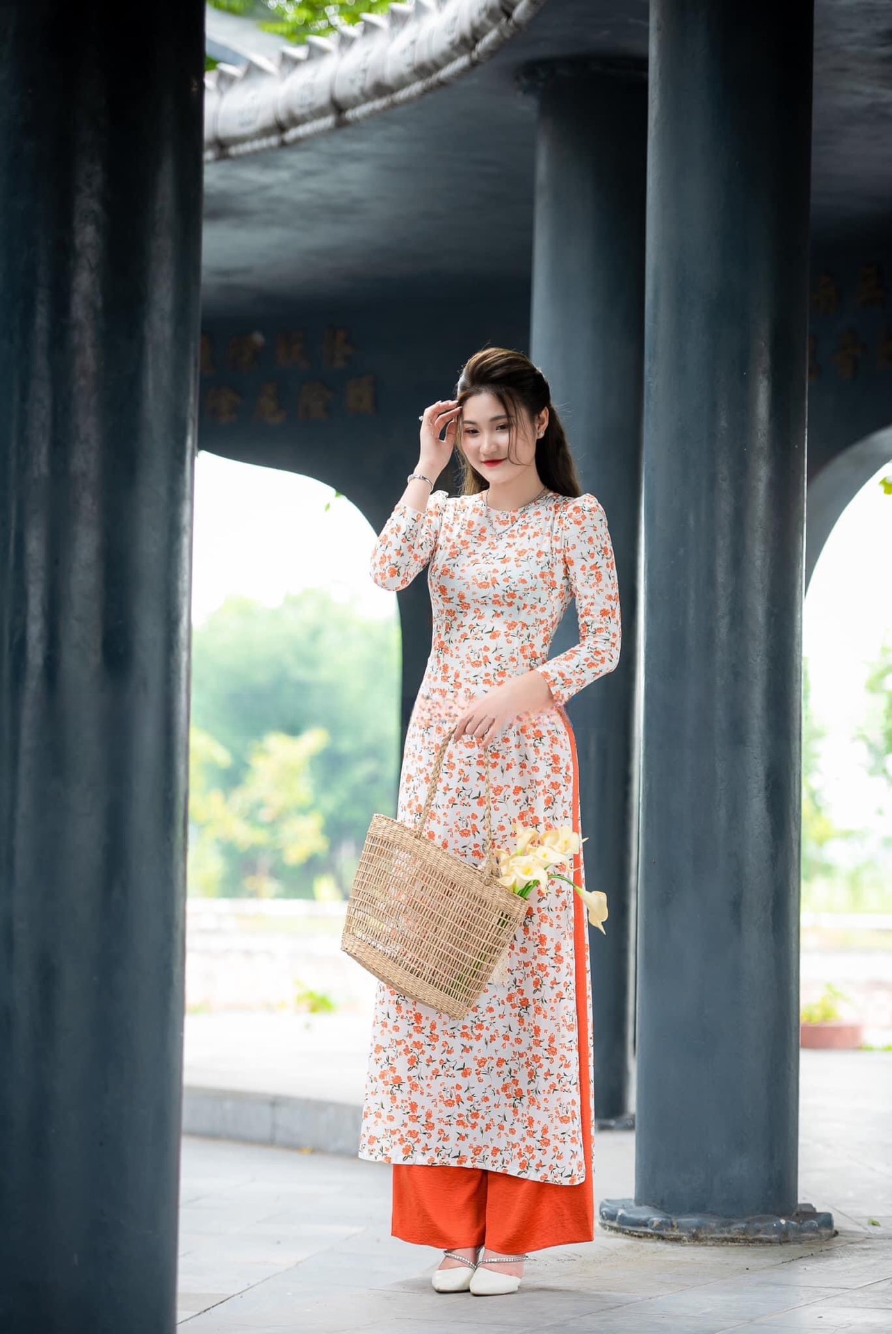 áo dài nhí cam tay bồng