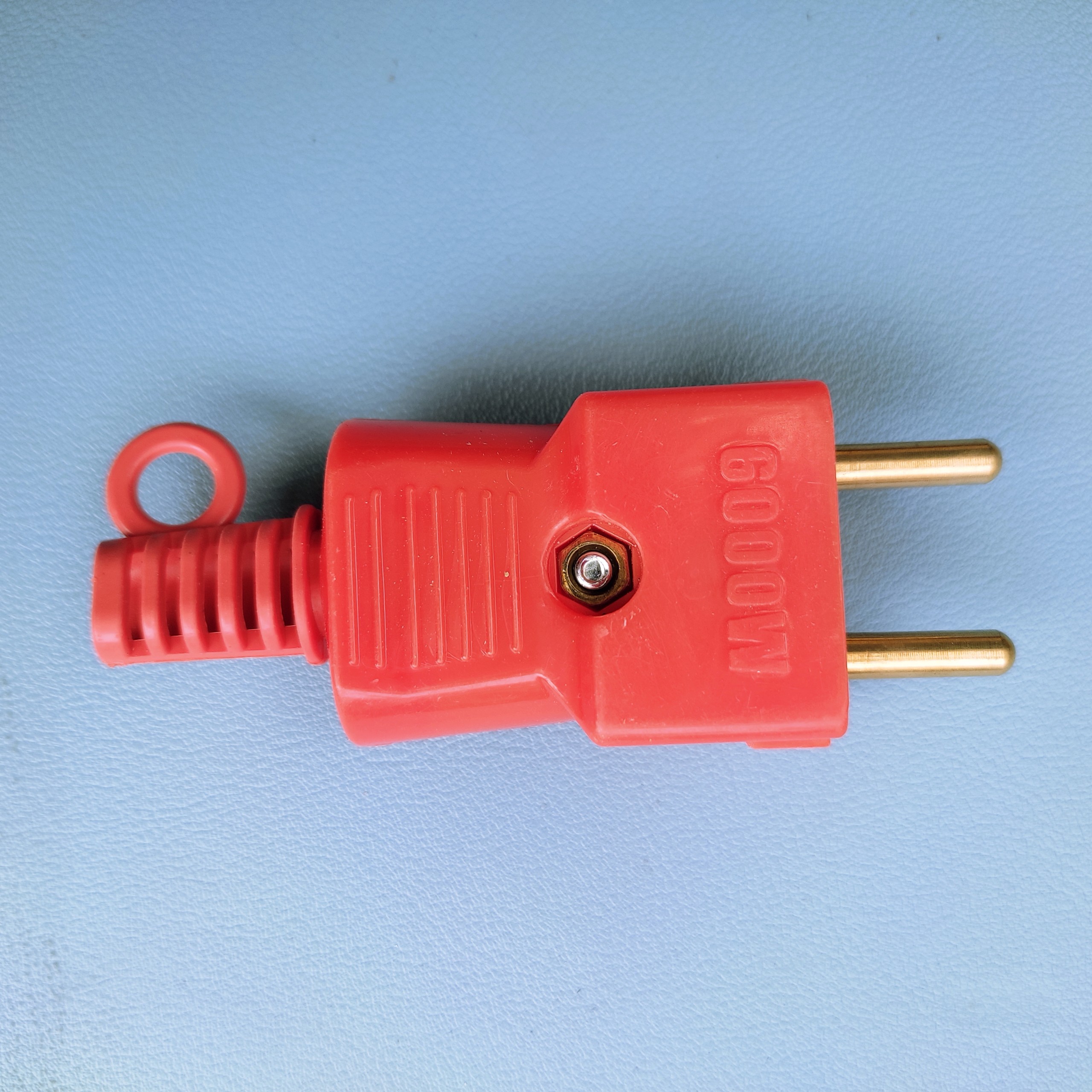 Phích Cắm Điện Chịu Tải Lõi sứ 6000W
