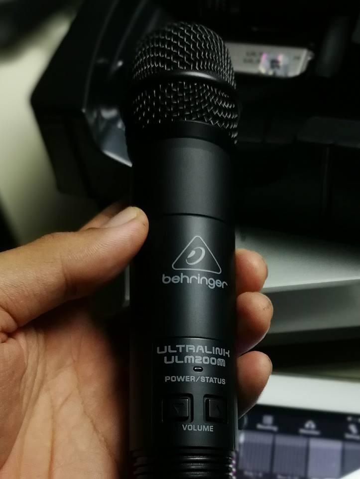 BỘ MICRO KHÔNG DÂY BEHRINGER ULM202USB