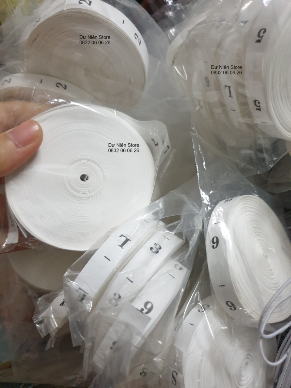 Cuộn 1000 Tem Size Số, Size Chữ In Trên Giấy Dai.