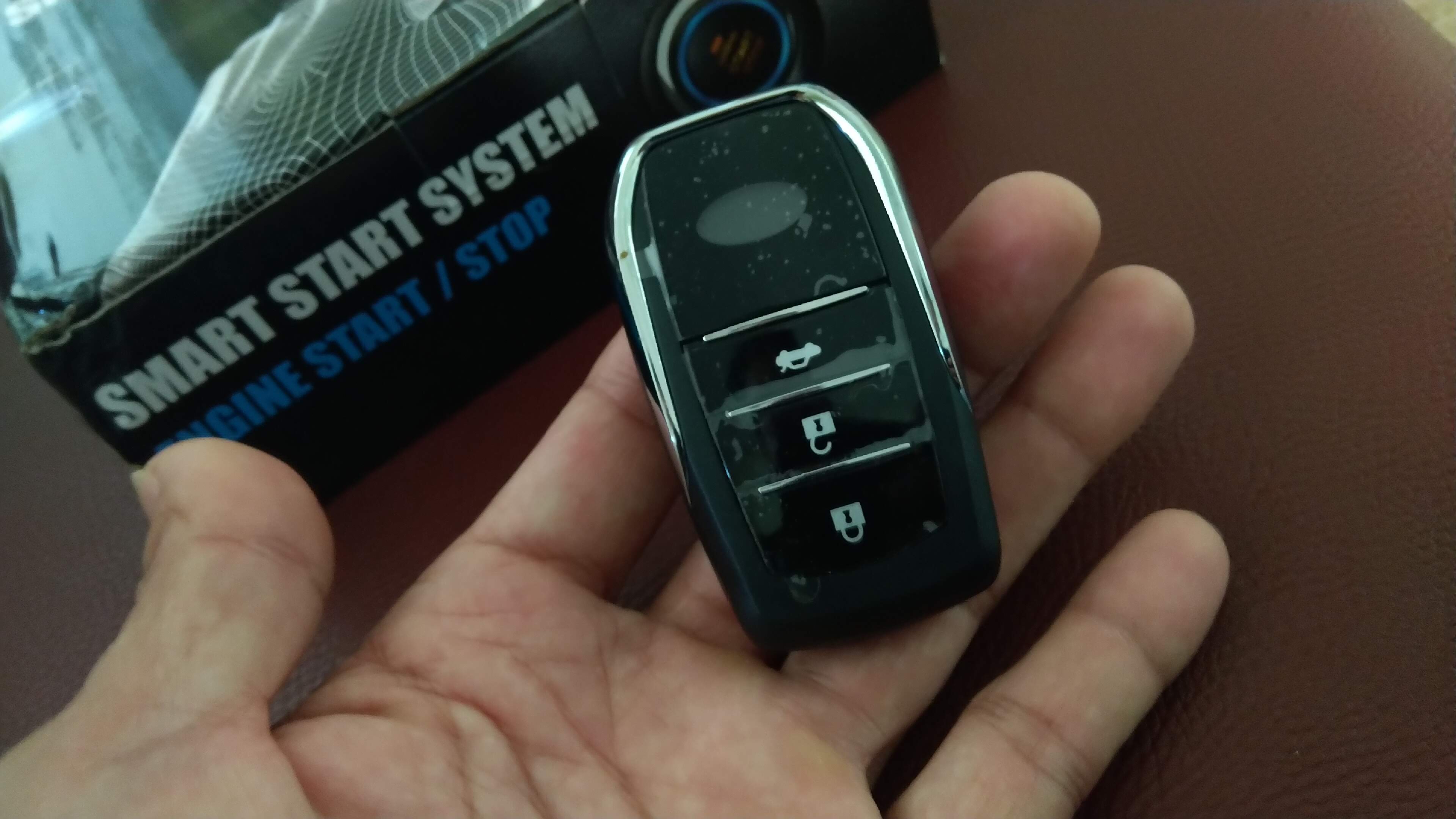 SmartKey khởi động ô tô xe hơi từ xa Start/Stop Engine 12v
