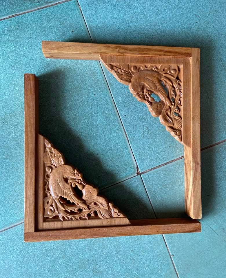 Bàn thờ treo tường Rồng ngang 60cm ( gỗ gõ đỏ )