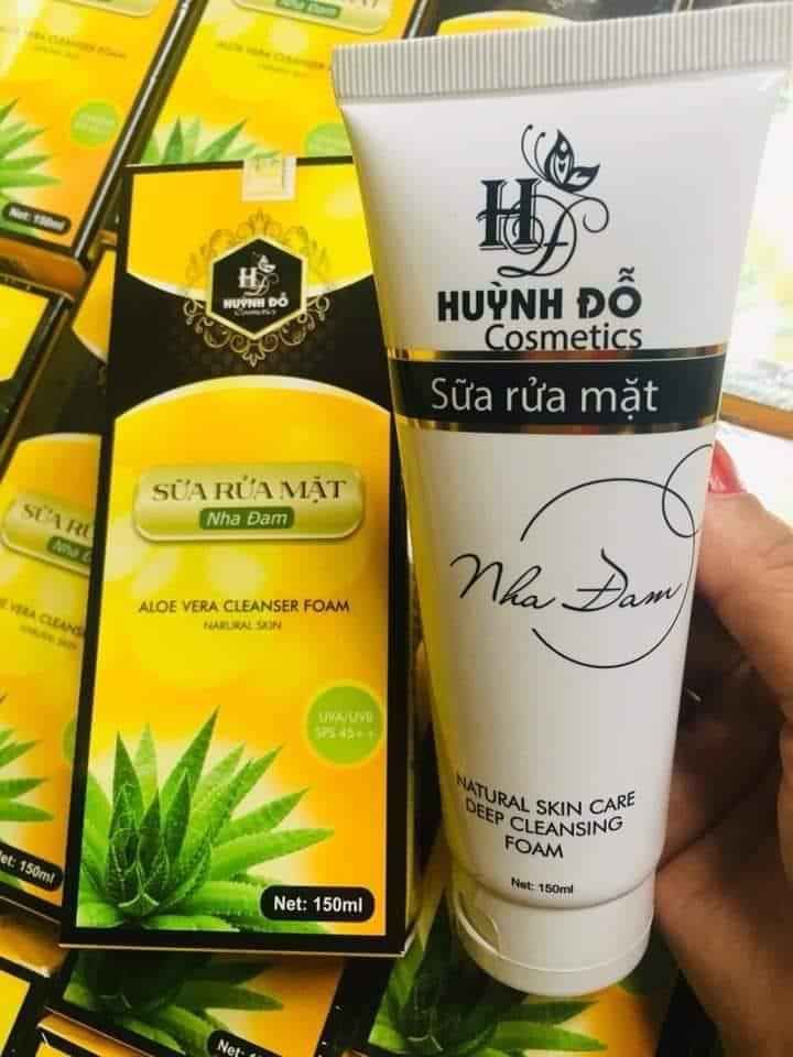 Sửa rửa mặt nha đam Huỳnh Đỗ