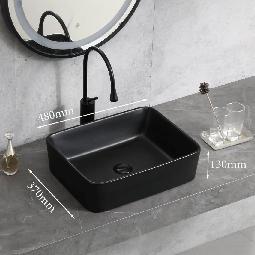 Chậu lavabo màu đen mờ kiểu vuông loại đặt bàn