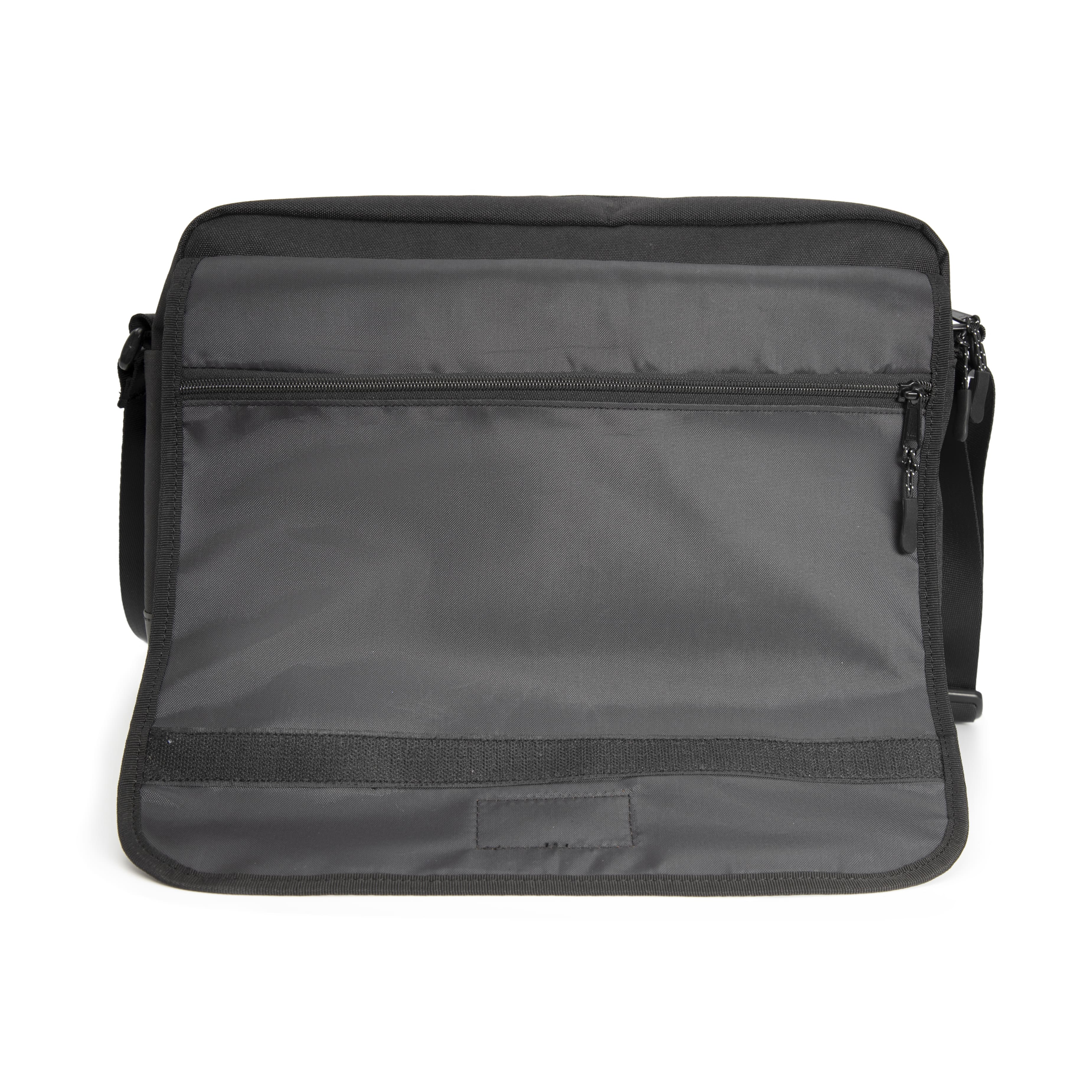 Túi Đeo Chéo: M.O.L Folder Bag