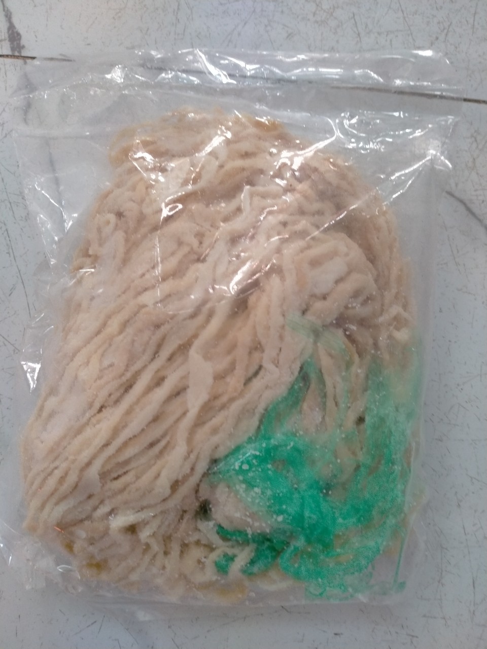 Ruột heo muối (Vỏ bọc xúc xích lạp xưởng) 100m Size 36-38