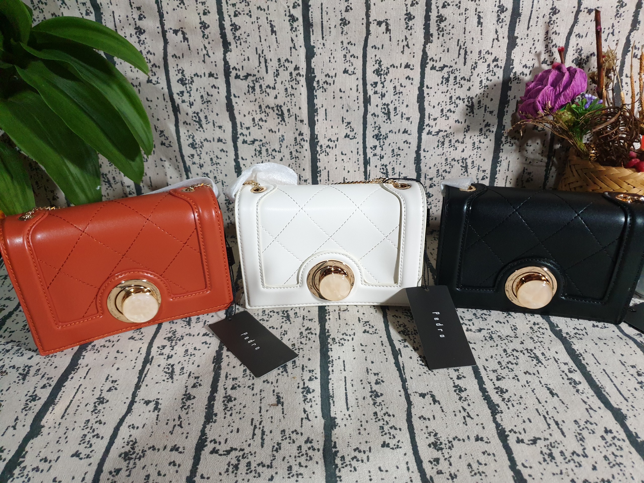 Túi xách mắt ngọc mini  full box tag PW2-76390044