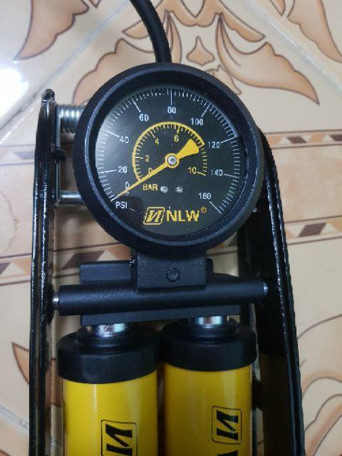 Bơm Xe Ô Tô Xe Máy 2 Ống J44b-01 Bee