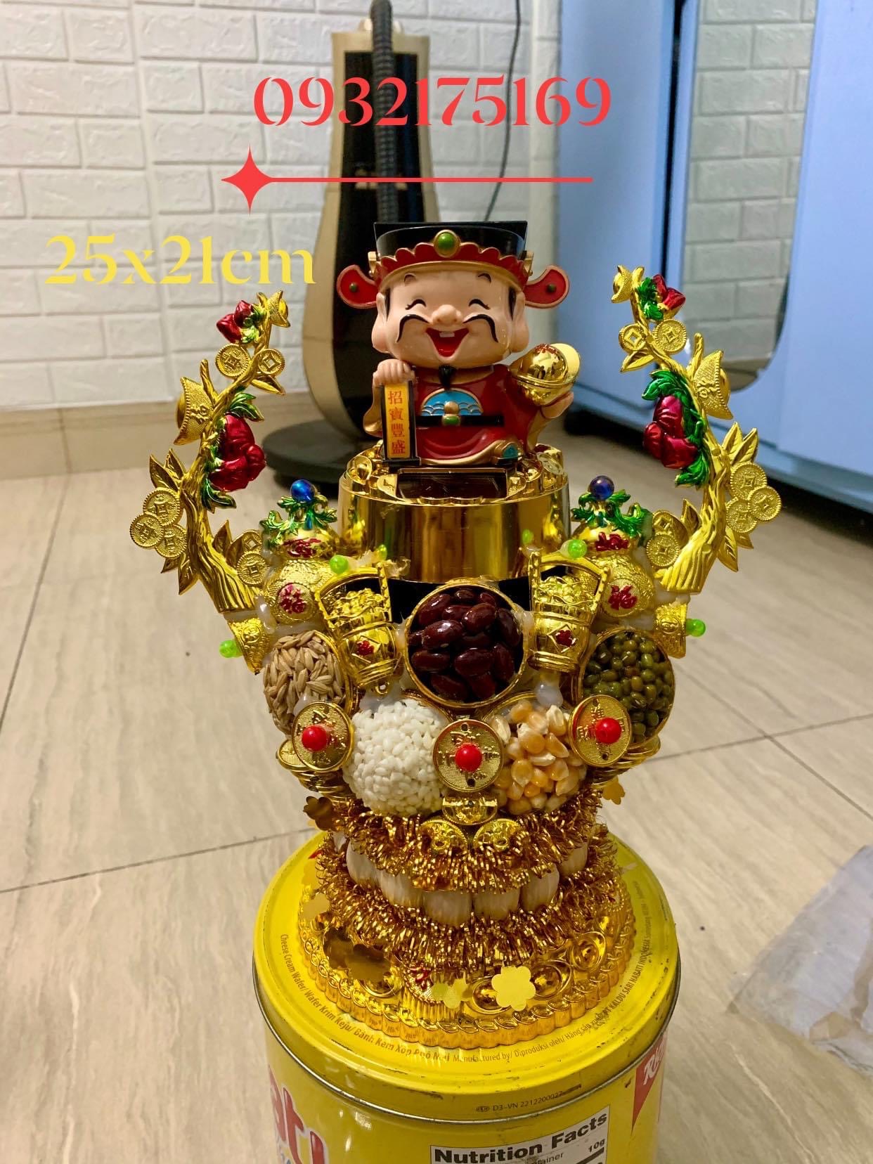 Tháp tỏi- Thần Tài năng lượng có đèn