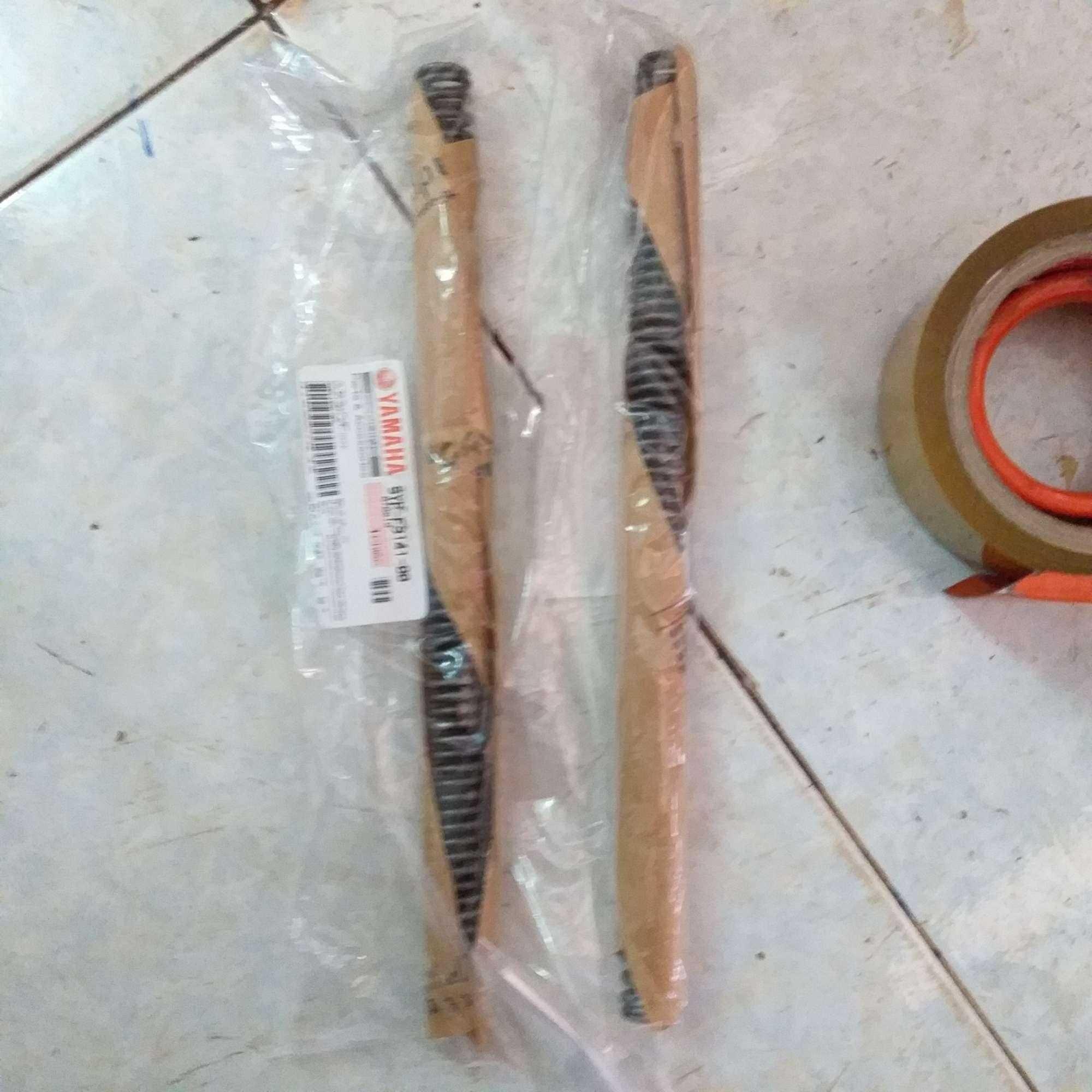 cặp lò xo phuộc trước exciter 150 135 fix lỗi kêu và yếu tặng 1 chai dầu phuộc cao cấp 250ml