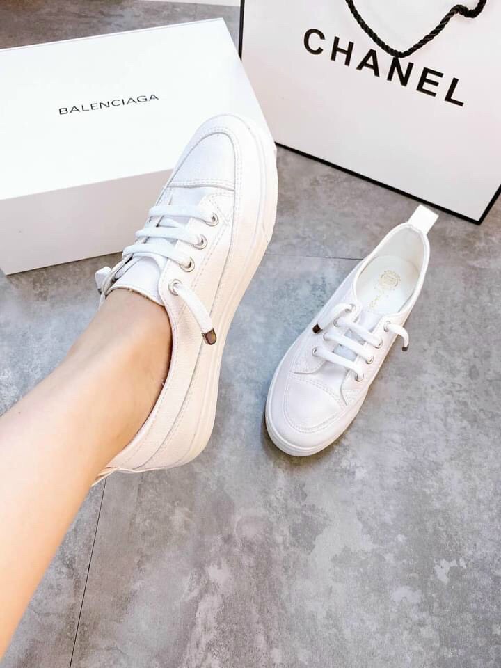 GIÀY SLIPON NỮ BA KHUY MẪU MỚI SIÊU HOT ( Hàng Loại 1)
