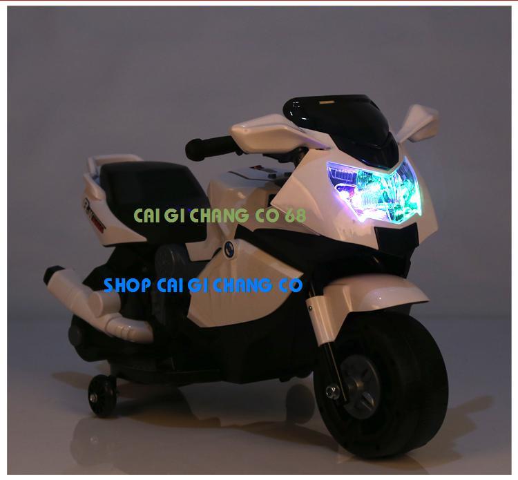 XE MÁY ĐIỆN TRẺ EM KIỂU DÁNG XE THỂ THAO CỰC CHẤT