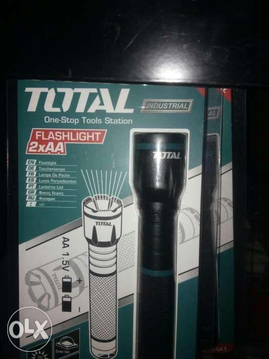 1W Đèn pin Total TFL012AA1