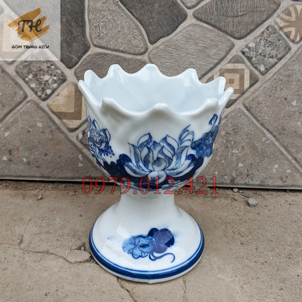 Ly đựng quả Phật Thủ Bát Tràng men lam