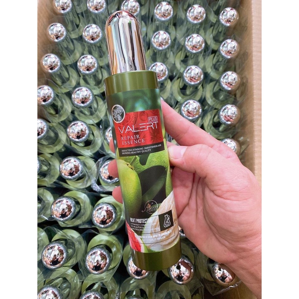 XỊT TÓC DƯỠNG BƯỞI NGĂN RỤNG VÀ KÍCH THÍCH MỌC TÓC GRAPEFRUIT VALER 220ml