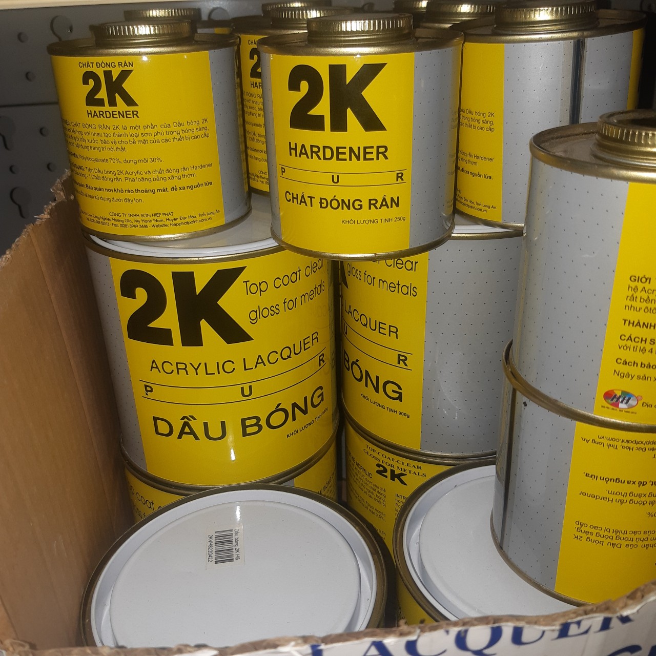 Dầu bóng 2K H8 vàng (1 Cứng +1 bóng)