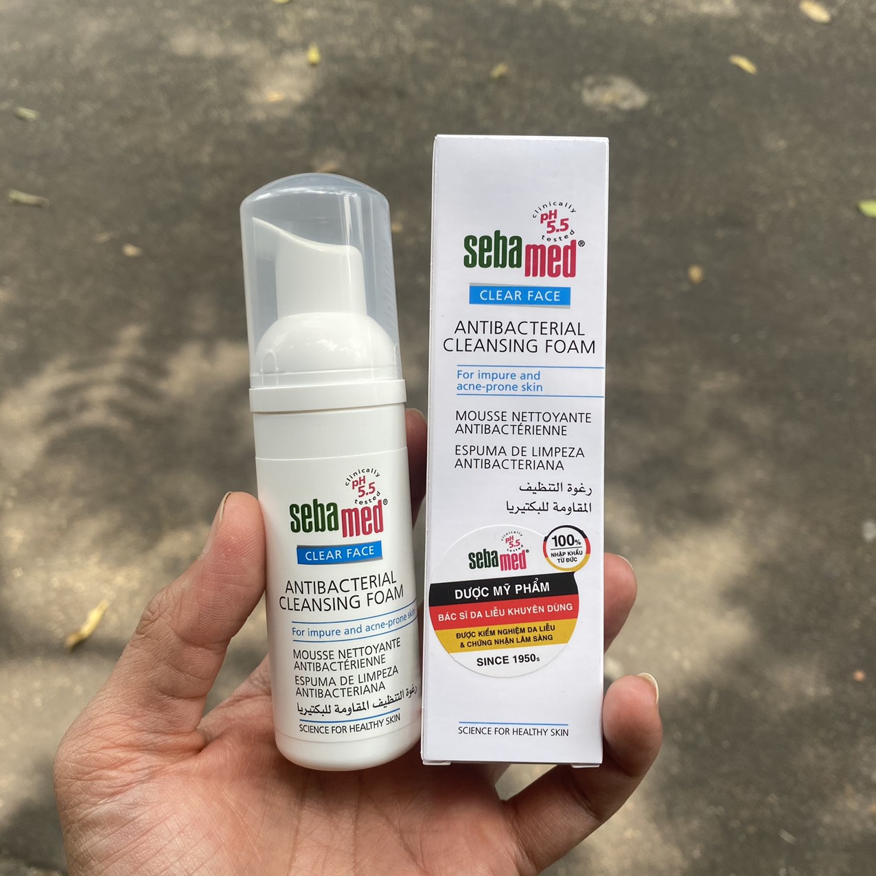 Sữa rửa mặt Sebamed pH5.5 Clear Face AntiBacterial Cleansing Foam 50ml - tạo bọt giảm khuẩn mụn