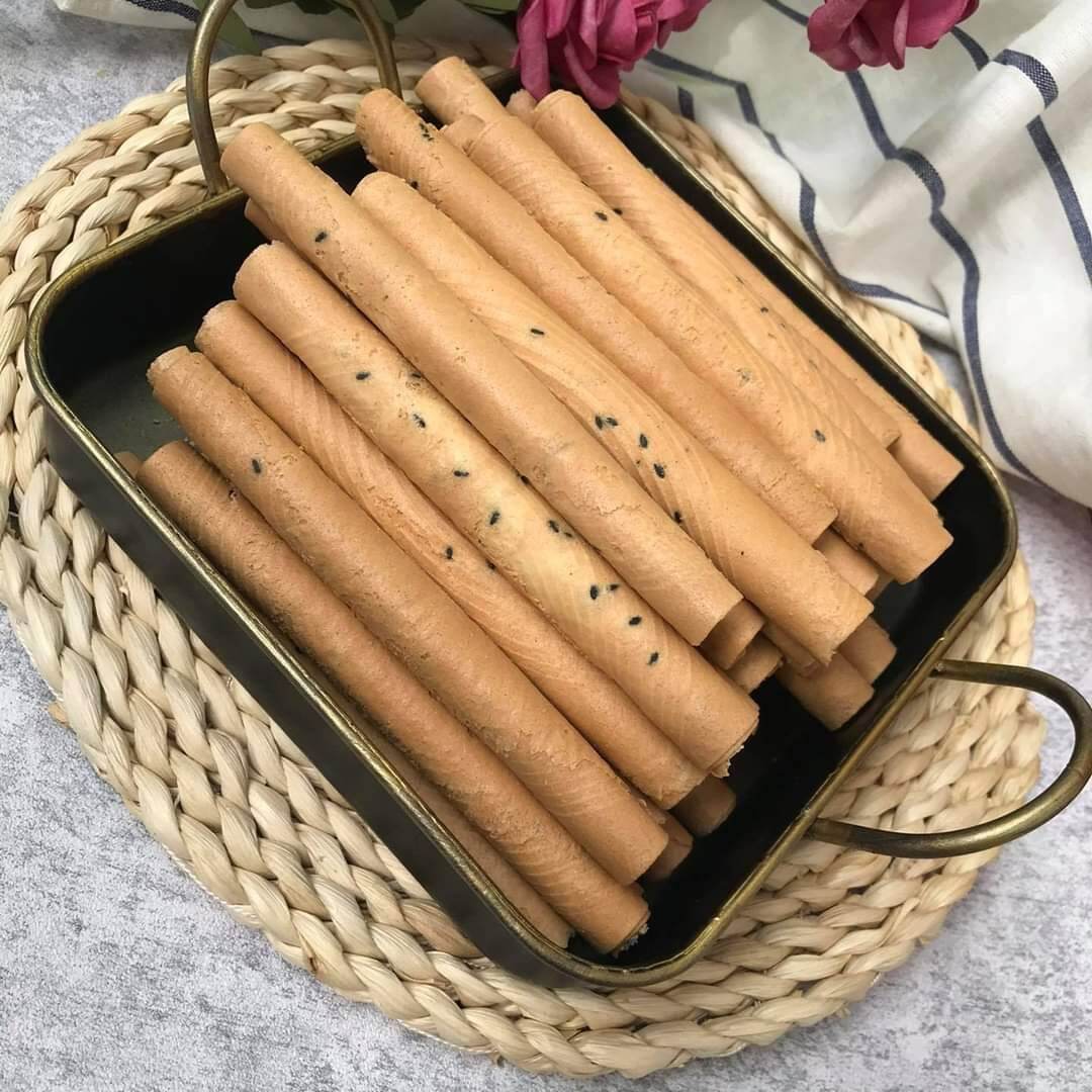Bánh ống mè 400g