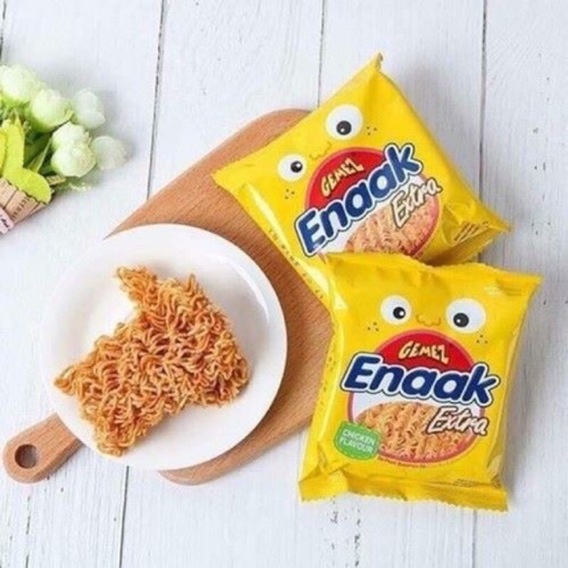 10 Gói Mì Trẻ Em Snack Enaak vị gà (30gr/gói)