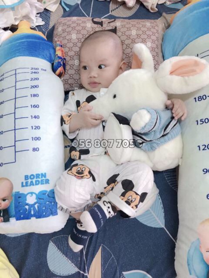 GỐI ÔM BÌNH SỮA PHIM NHÓC TRÙM (50cm) CHO BÉ 1 TUỔI