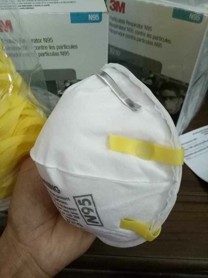 1 Hộp 20 Khẩu  Trang 3M N95 8210