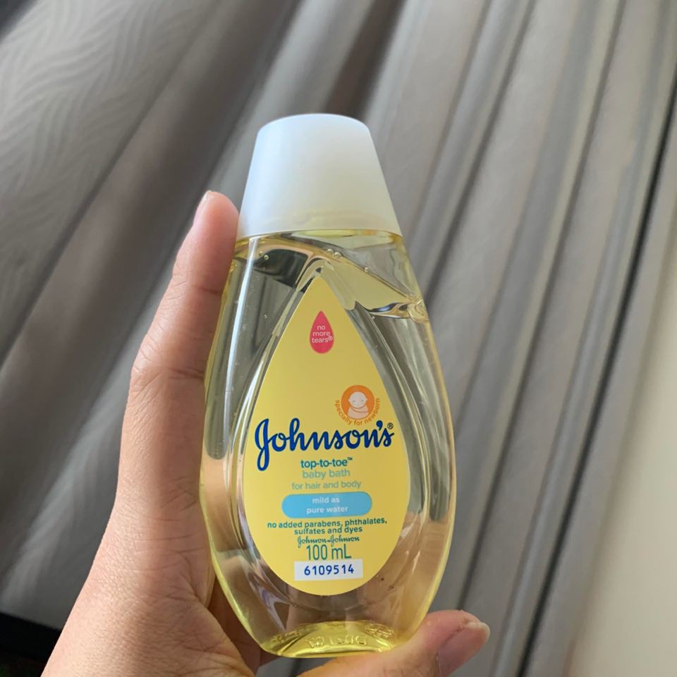 Dầu tắm và gội 2in1 Johnson 200ml