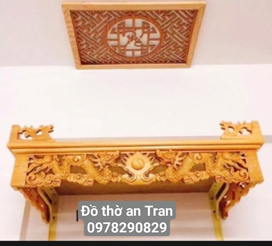 Bàn thờ treo bằng gỗ pơ mu 81 cm sâu 48 cm kèm chân đỡ