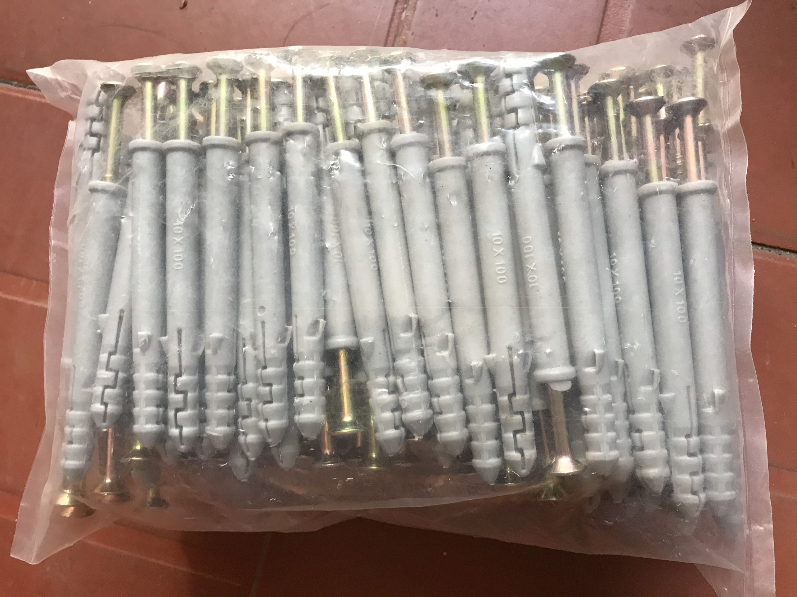 Tắc Kê khung bao 10x100 ( bịch 100 con)
