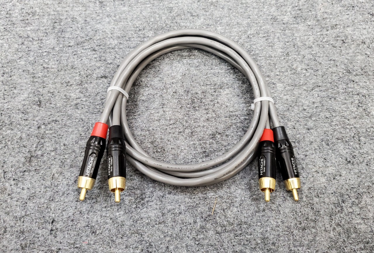 Hitachi Bai Japanese Av Cable, Gray Color, Silver Plated Core