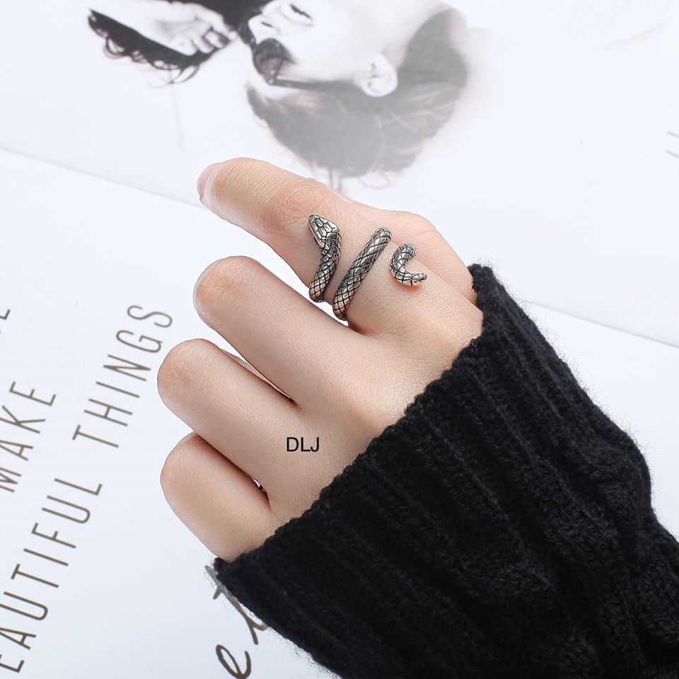 Nhẫn bạc hình rắn MS78