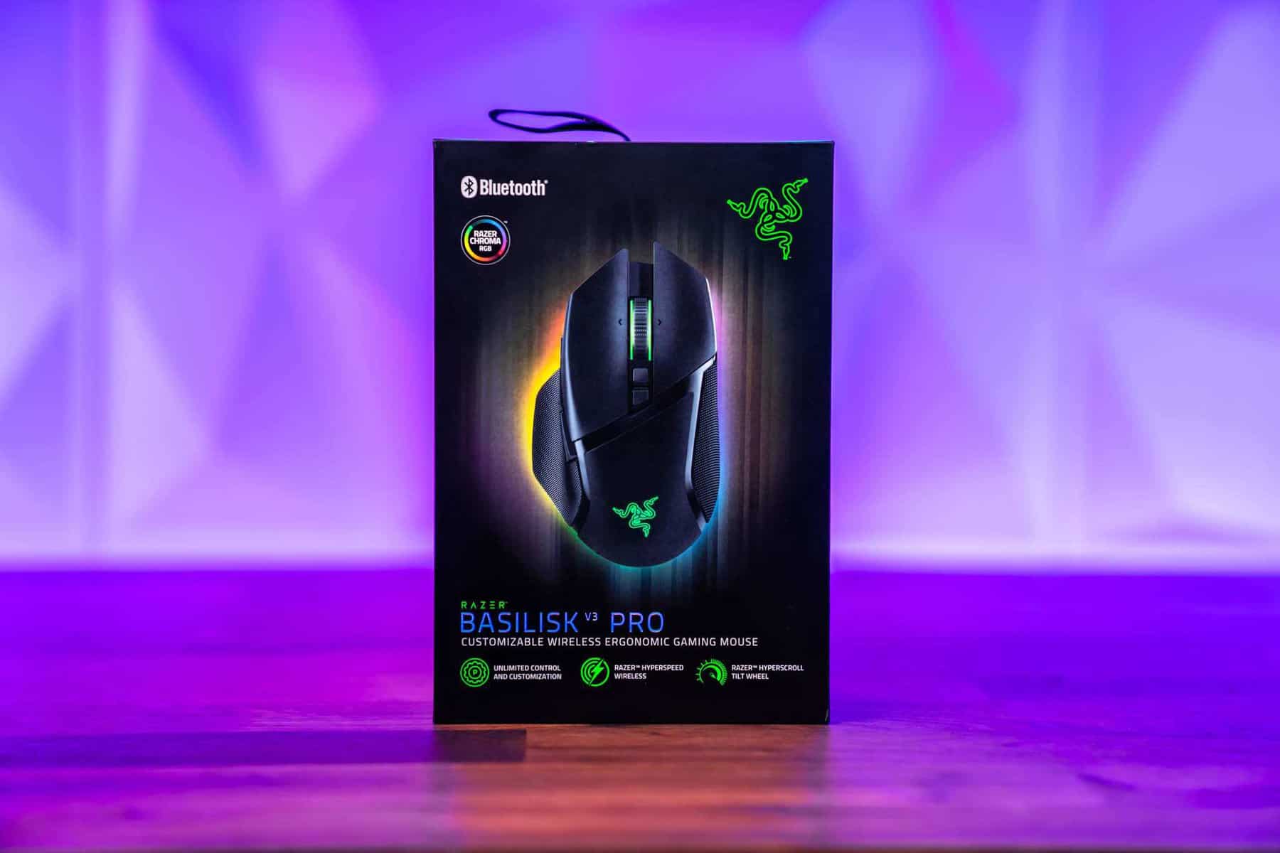 Chuột Razer Basilisk V3 Pro + Mouse Dock Pro | Hàng chính hãng