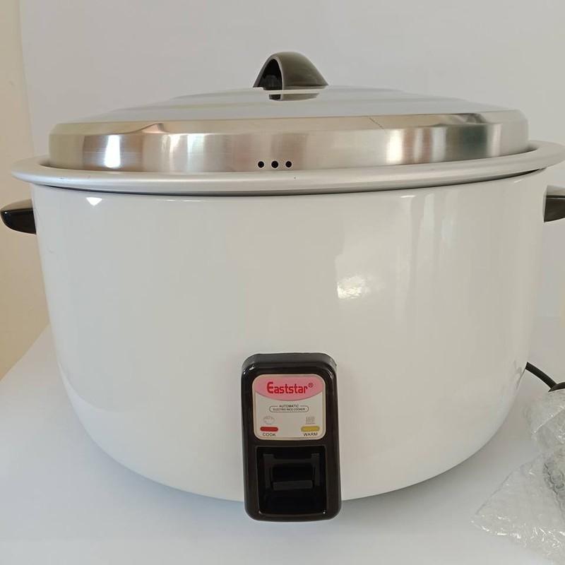 Nồi cơm điện công nghiệp Easttar 40lit