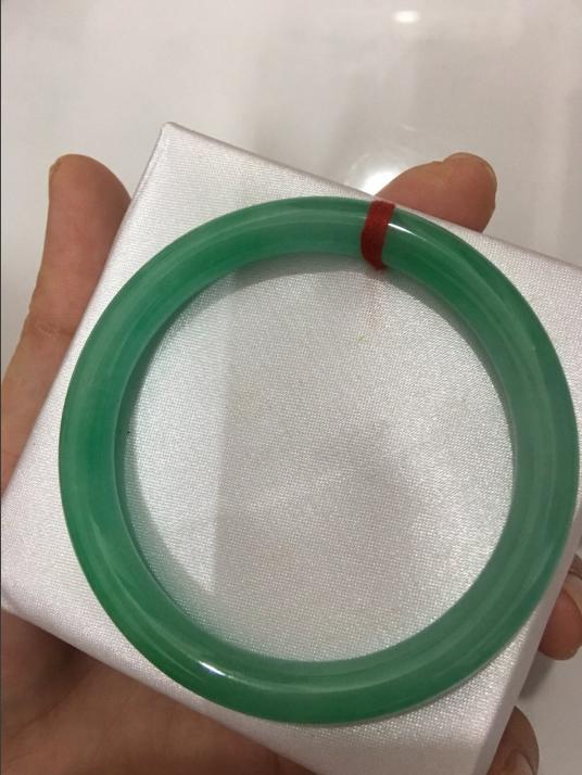[HCM]Vòng tay đá cẩm thạch xanh nguyên khối tự nhiên tốt cho sức khỏe mang lại may mắn tài lộc hàng chụp thức tế 100%.