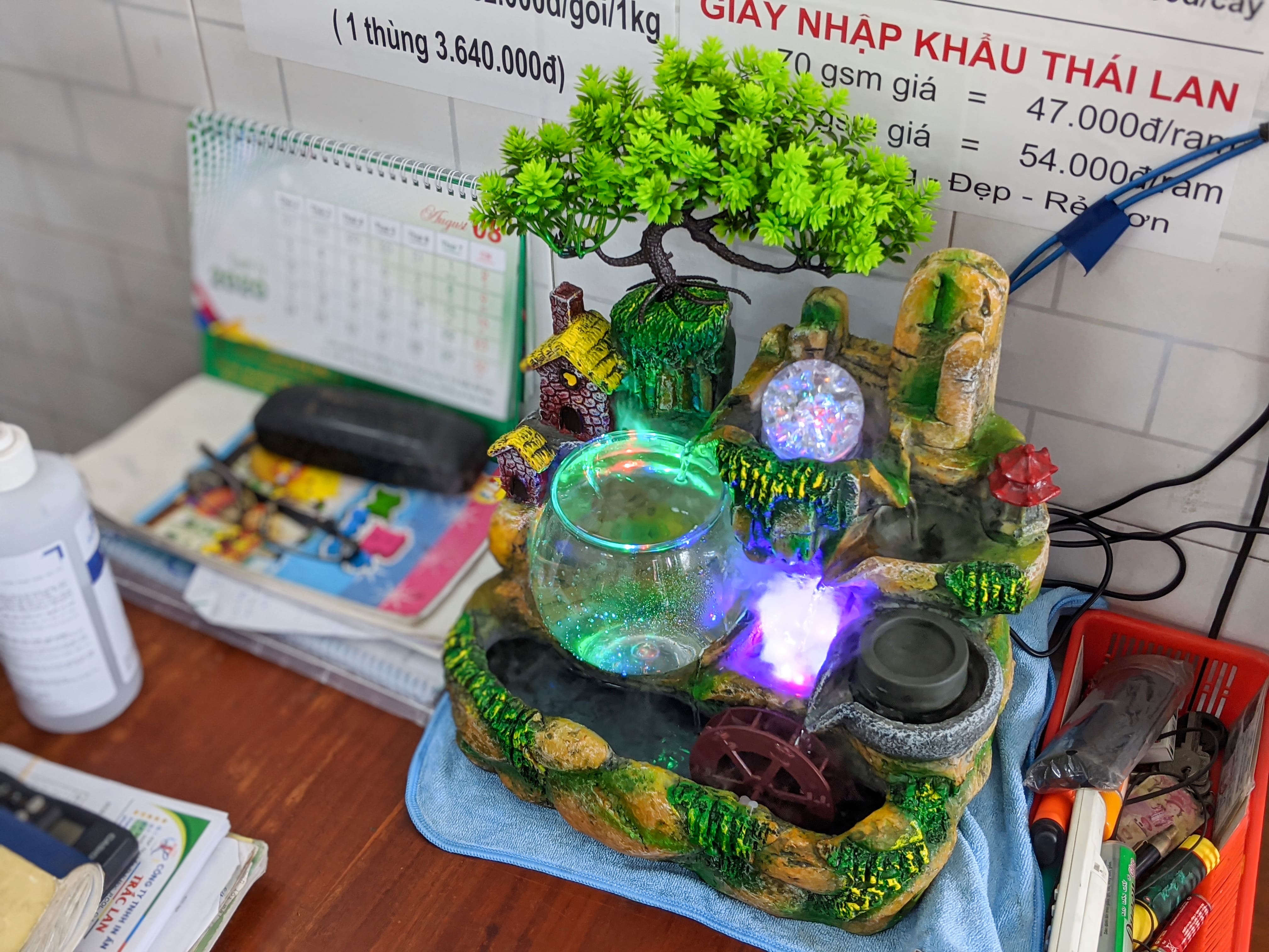 [HCM]Thác nước để bàn - Sơn Thuỷ