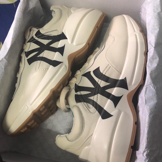 Giày Sneaker Guccci Yankess ( GC màu trắng chữ W)