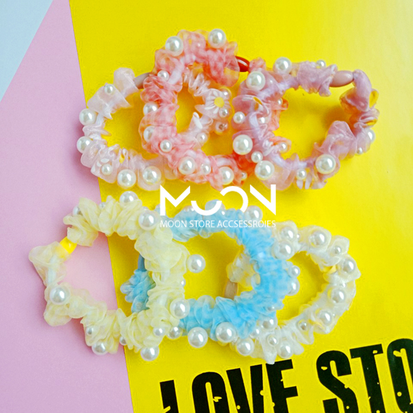 [HCM]Cột tóc scrunchies đính ngọc trai mẫu mới không đụng hàng (hình shop tự chụp) - moon store acc
