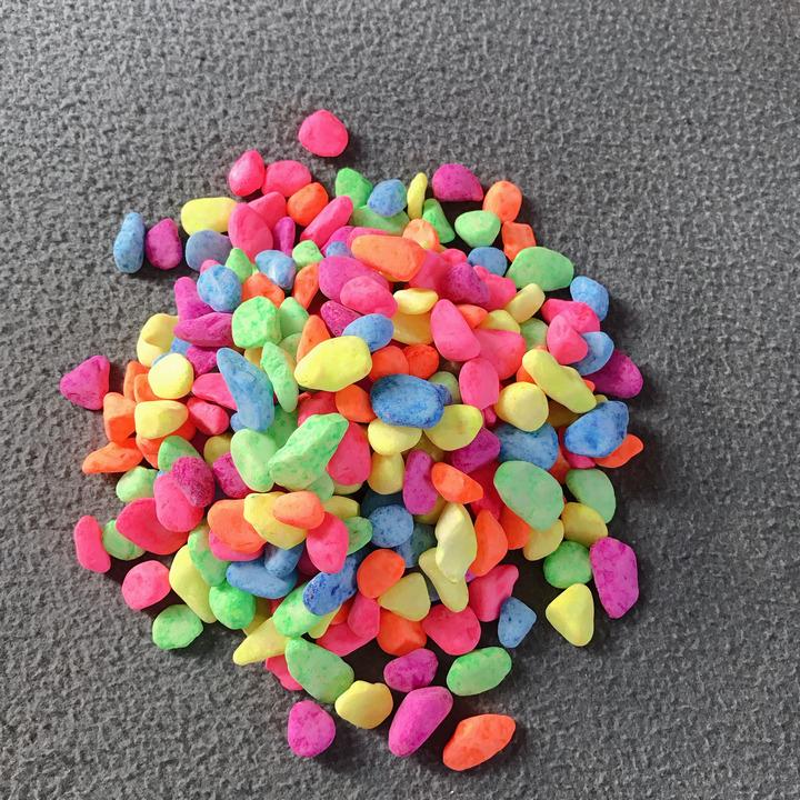 1 gói Sỏi Đủ Màu Viên Trung 7 Sắc Cầu Vồng 500g cho Hồ Cá Cảnh, Phong Cách Cute, Siêu Dễ Thương Cho hồ Cá Nhà Bạn