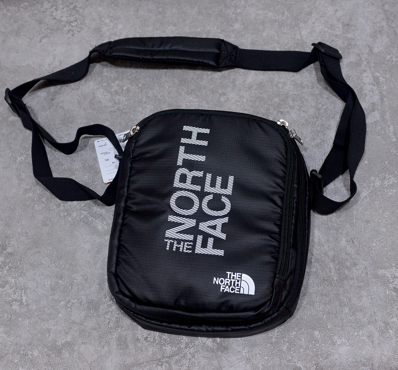 Túi đeo chéo để iPad TNF Sling Bag 2018